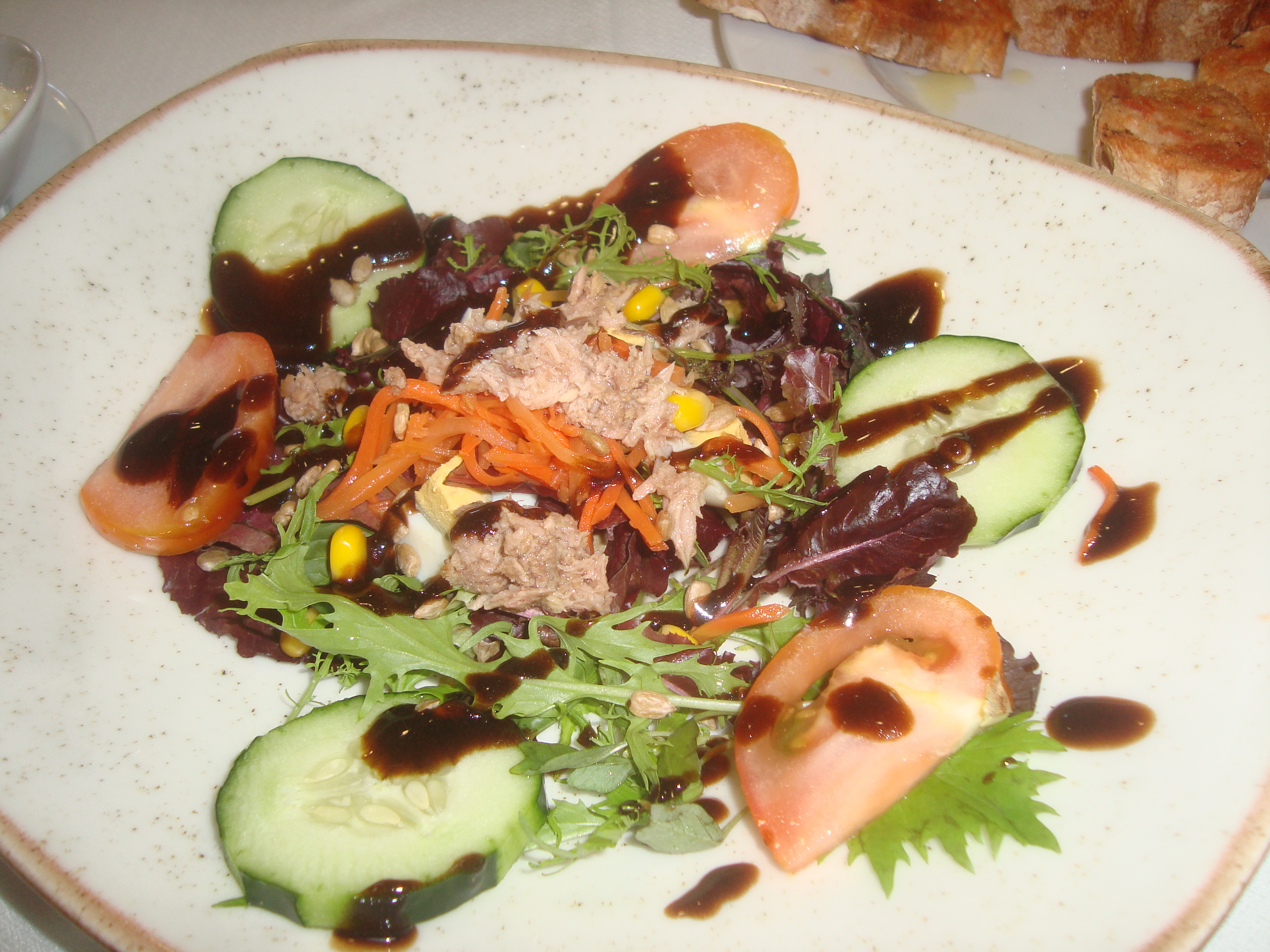 6. La Dieta Mediterranea: Un Modello Nutrizionale per il Benessere del Cervello