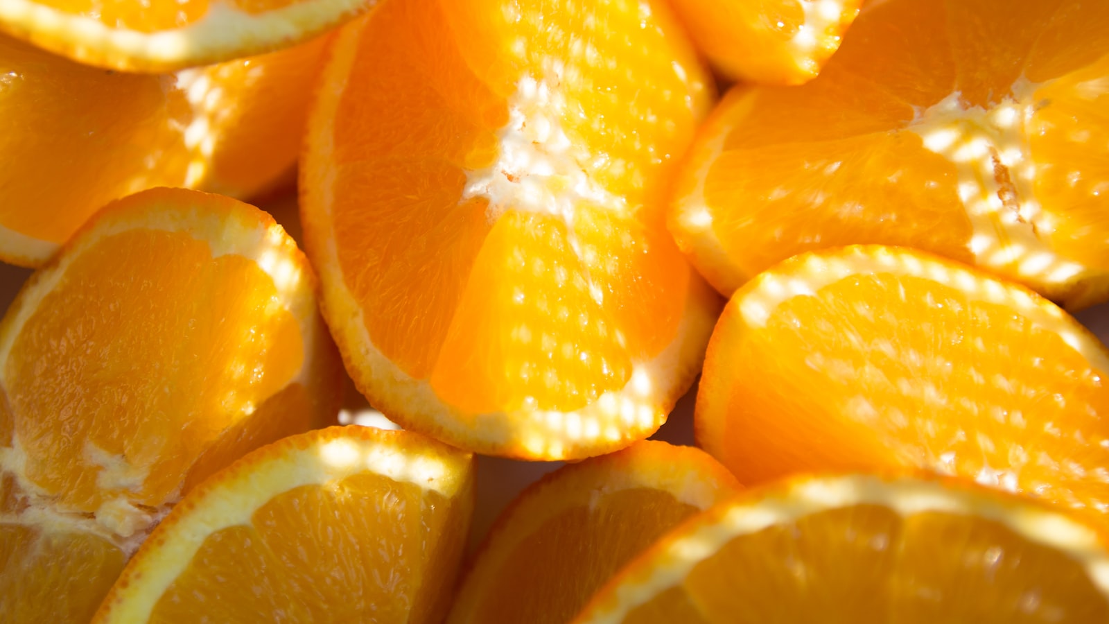 8. Un Cervello Sano grazie al Cioccolato: Il Consumo Moderato di Cacao e i suoi Benefici per la Mente